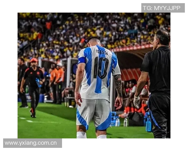 梅西与亚马尔搭档的幻想画面令人心潮澎湃期待未来的精彩瞬间