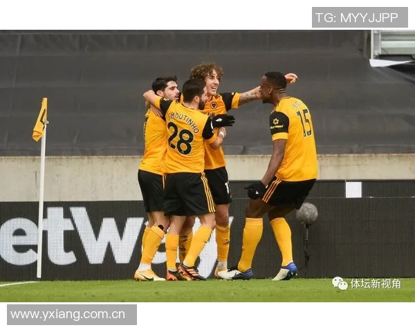 哈克斯全场狂砍28分4板4助罚球完美8中8助球队逆转胜利